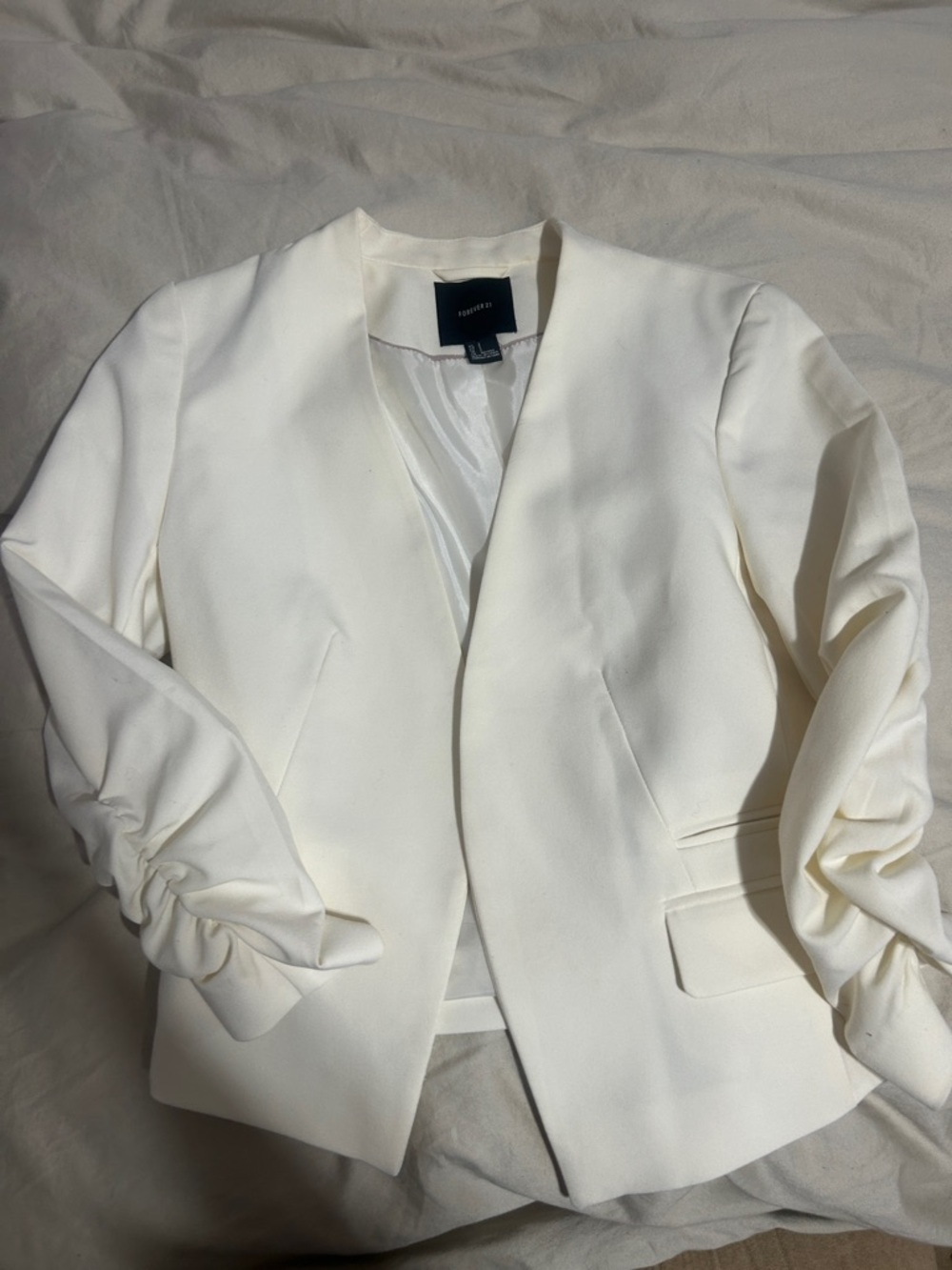 Express Women's White Open-Front Blazer with Ruched Sleeves